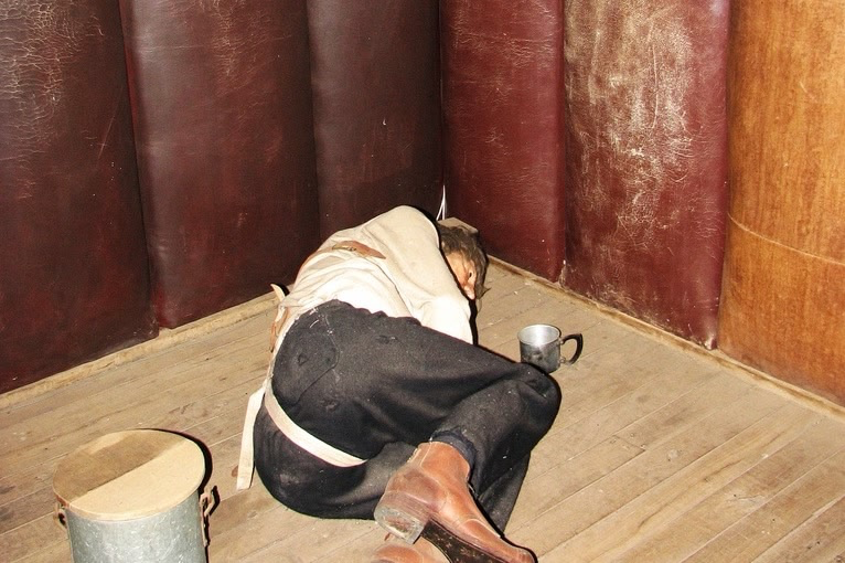 rubber-room